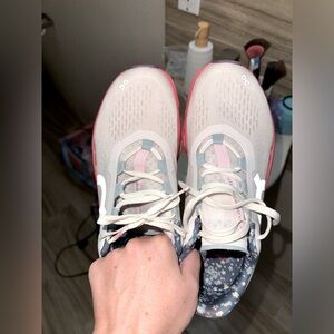 FP movement on clouds sz 8.5